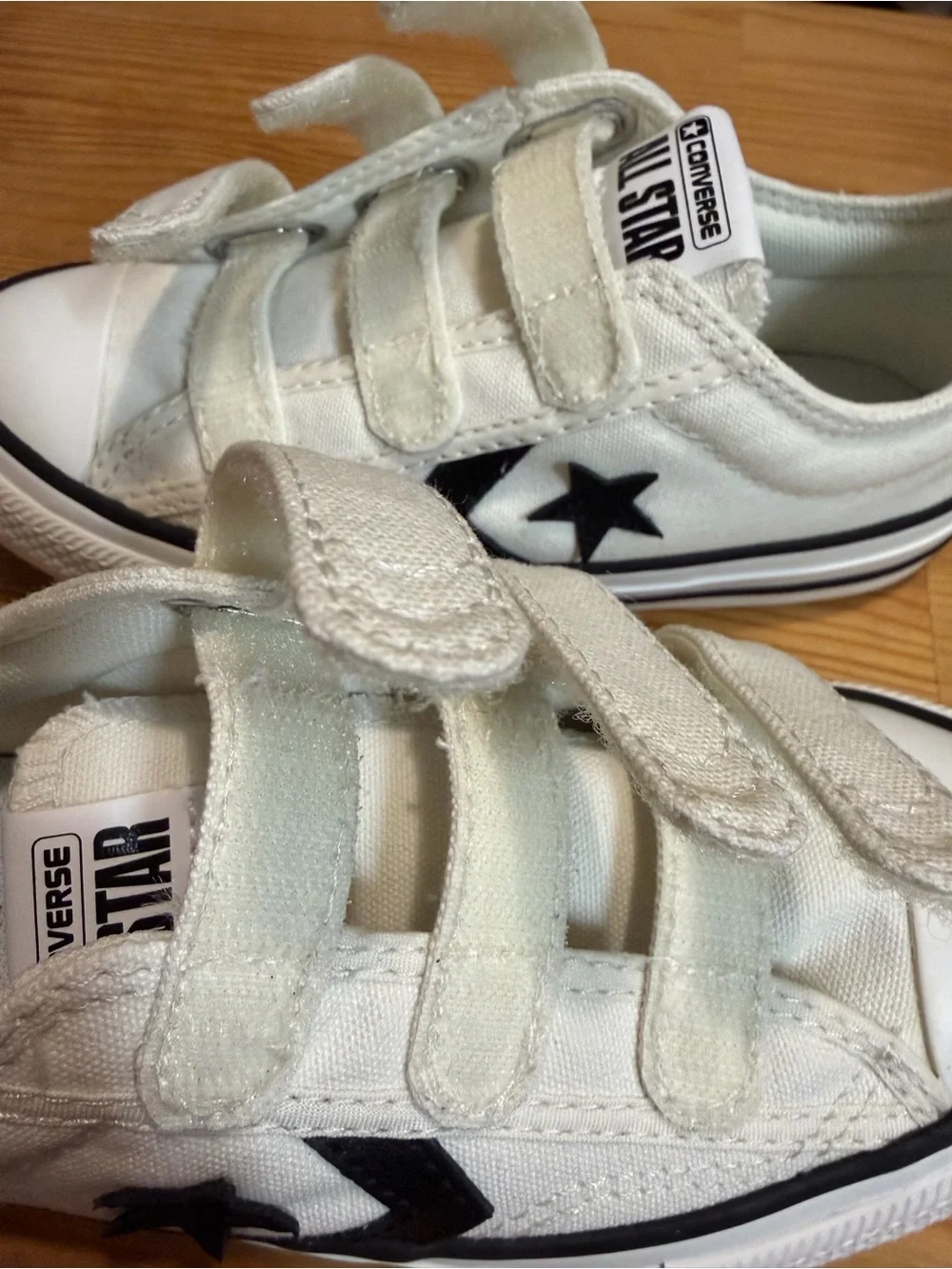 NWOT: Converse Kids Star Player 76 White Canvas Velcro Sneakers w/Black Trim